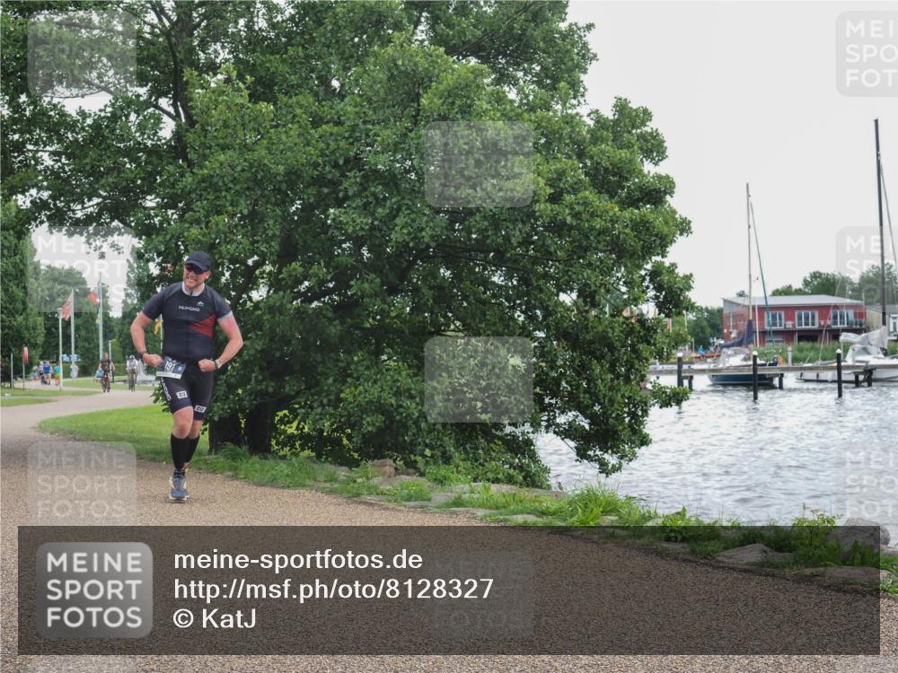 22.06.2025 - Viking Triathlon KatJ http://msf.ph/oto/8128327 22.06.2025 15:36:24 Laufen 191 meine-sportfotos.de