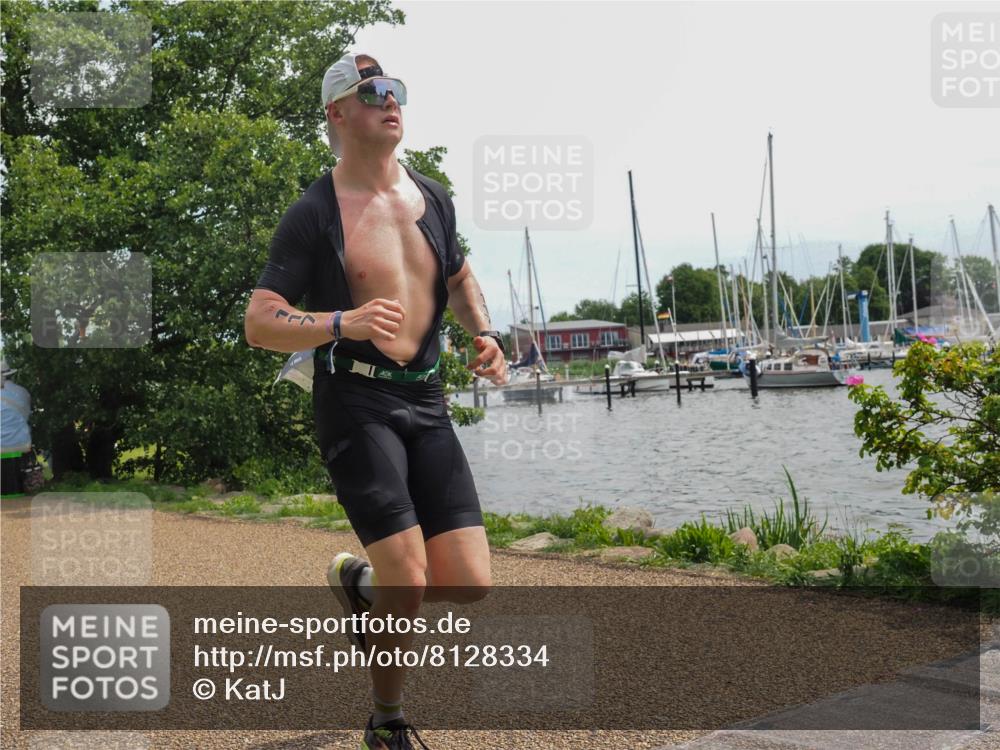 22.06.2025 - Viking Triathlon KatJ http://msf.ph/oto/8128334 22.06.2025 13:52:31 Laufen 117, 379 meine-sportfotos.de