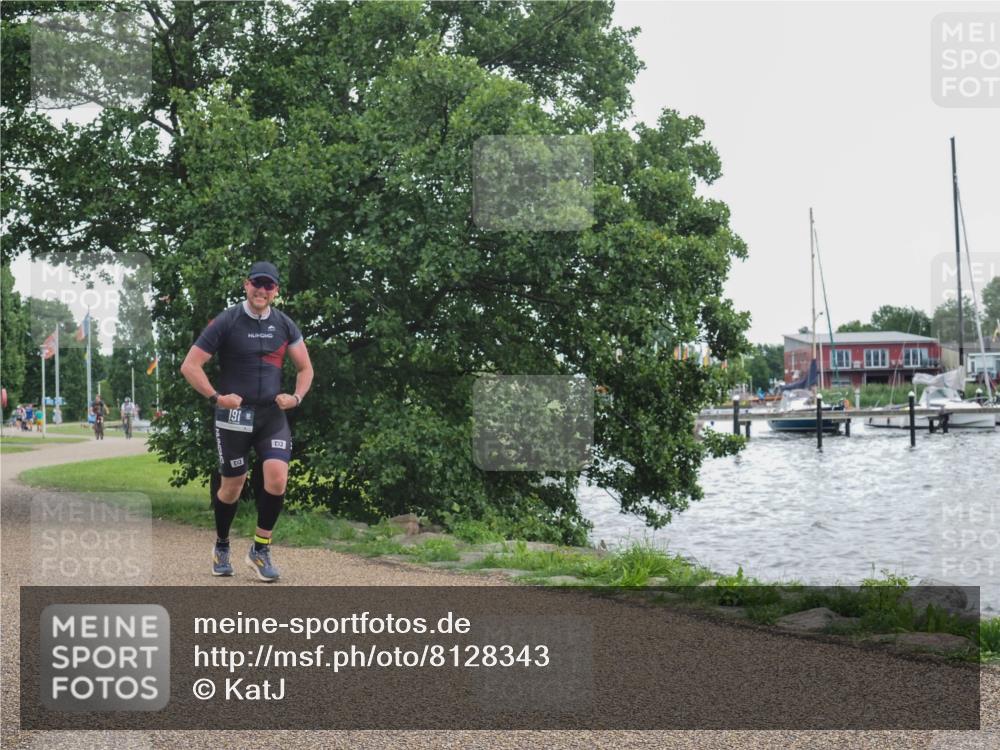22.06.2025 - Viking Triathlon KatJ http://msf.ph/oto/8128343 22.06.2025 15:36:24 Laufen 191 meine-sportfotos.de