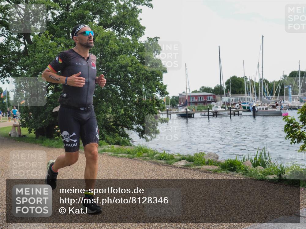 22.06.2025 - Viking Triathlon KatJ http://msf.ph/oto/8128346 22.06.2025 13:13:49 Laufen 395 meine-sportfotos.de