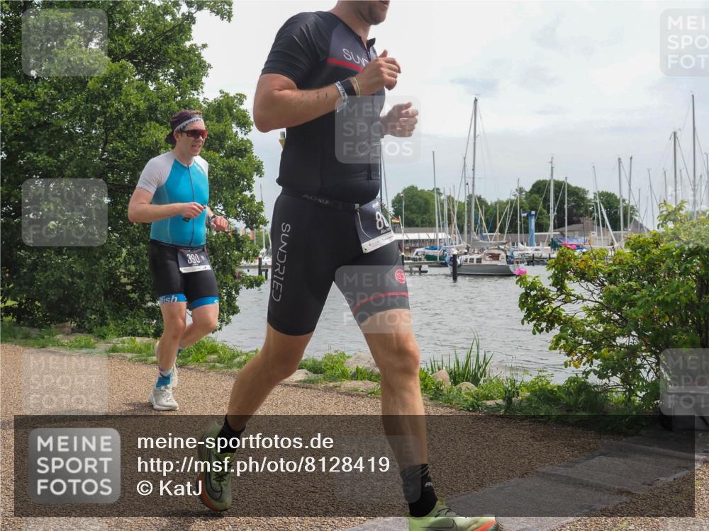 22.06.2025 - Viking Triathlon KatJ http://msf.ph/oto/8128419 22.06.2025 13:52:47 Laufen 80, 390, 627 meine-sportfotos.de