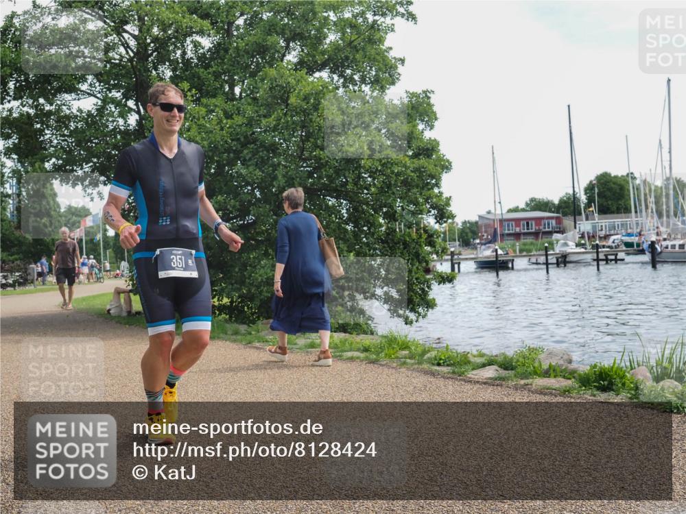 22.06.2025 - Viking Triathlon KatJ http://msf.ph/oto/8128424 22.06.2025 13:14:06 Laufen 351 meine-sportfotos.de
