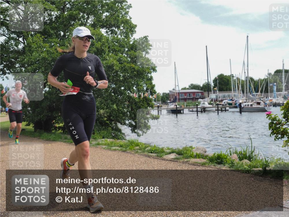 22.06.2025 - Viking Triathlon KatJ http://msf.ph/oto/8128486 22.06.2025 13:14:29 Laufen 556 meine-sportfotos.de