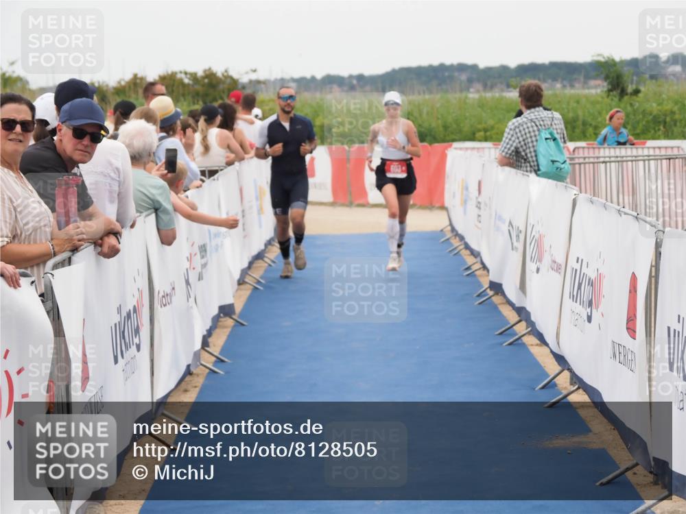 22.06.2025 - Viking Triathlon MichiJ http://msf.ph/oto/8128505 22.06.2025 15:26:54 Ziel 603 meine-sportfotos.de