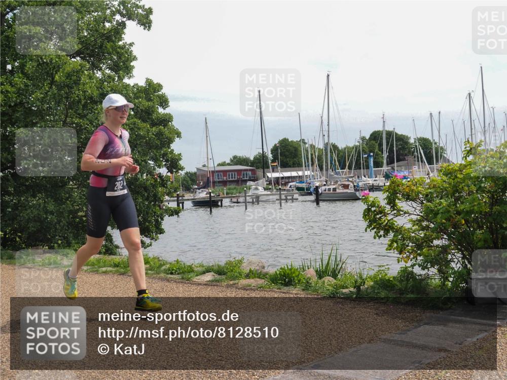 22.06.2025 - Viking Triathlon KatJ http://msf.ph/oto/8128510 22.06.2025 13:52:58 Laufen 131, 202, 312 meine-sportfotos.de
