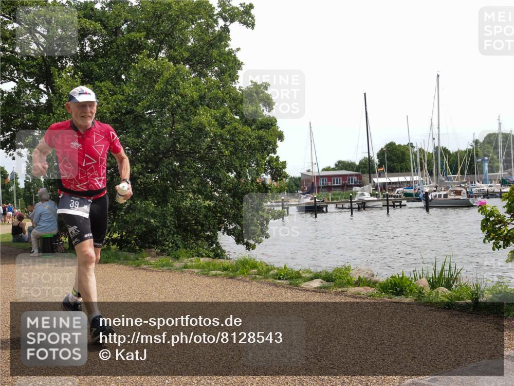 22.06.2025 - Viking Triathlon KatJ http://msf.ph/oto/8128543 22.06.2025 13:53:10 Laufen 39, 195 meine-sportfotos.de