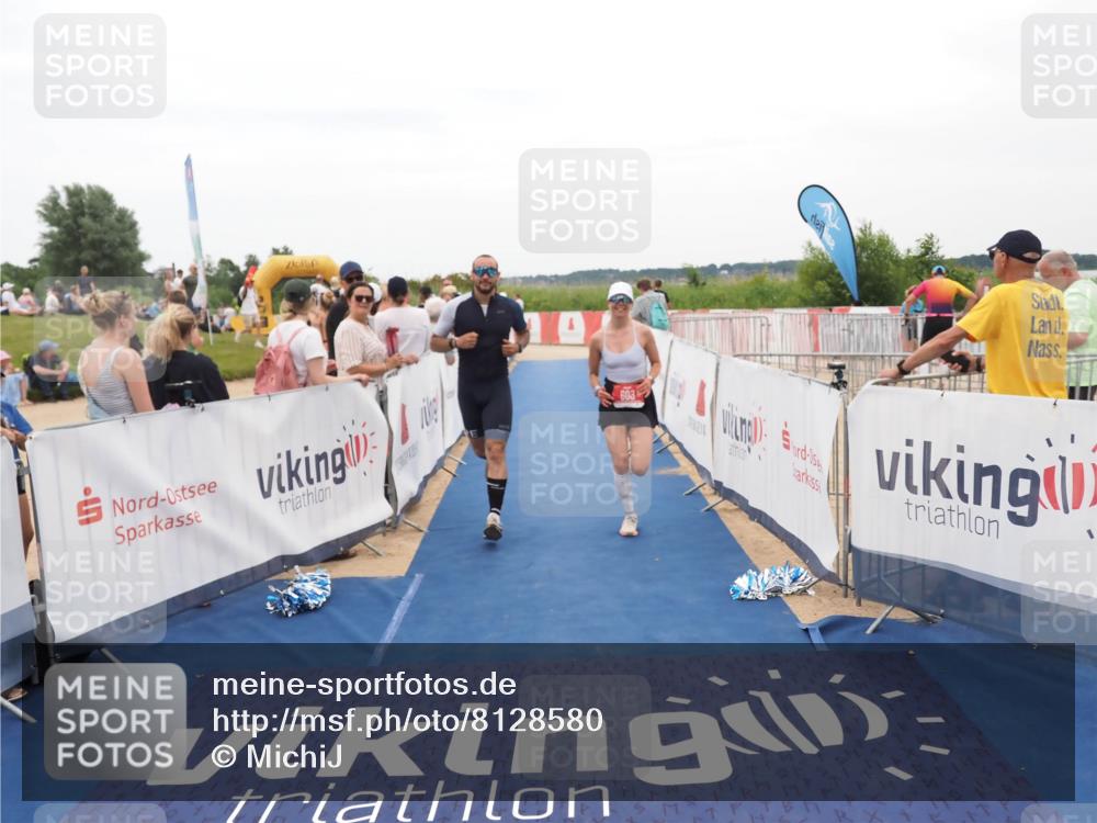 22.06.2025 - Viking Triathlon MichiJ http://msf.ph/oto/8128580 22.06.2025 15:26:57 Ziel 603 meine-sportfotos.de