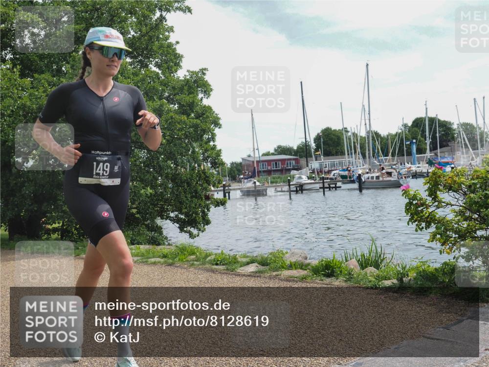 22.06.2025 - Viking Triathlon KatJ http://msf.ph/oto/8128619 22.06.2025 13:14:48 Laufen 149 meine-sportfotos.de