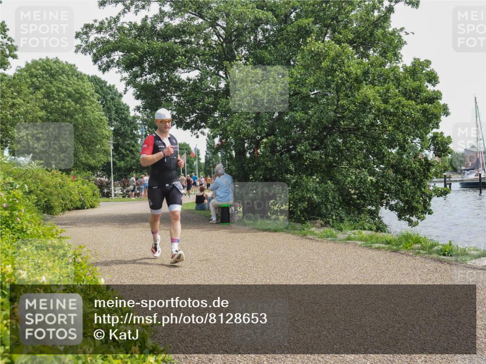 22.06.2025 - Viking Triathlon KatJ http://msf.ph/oto/8128653 22.06.2025 13:53:46 Laufen 385 meine-sportfotos.de