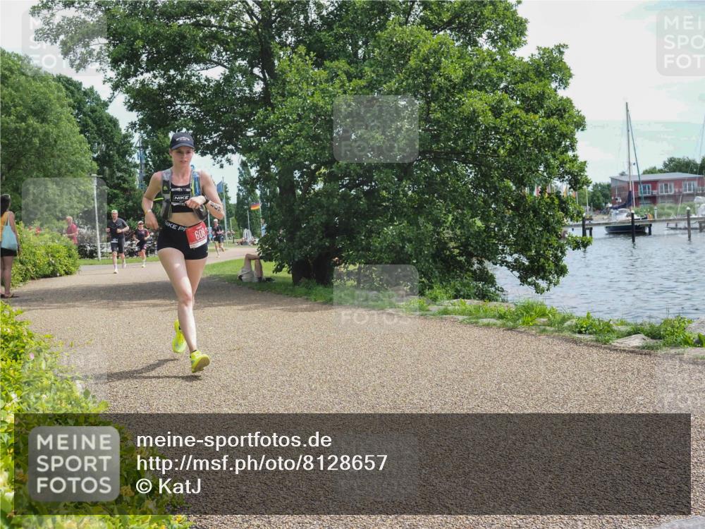 22.06.2025 - Viking Triathlon KatJ http://msf.ph/oto/8128657 22.06.2025 13:15:02 Laufen 608 meine-sportfotos.de