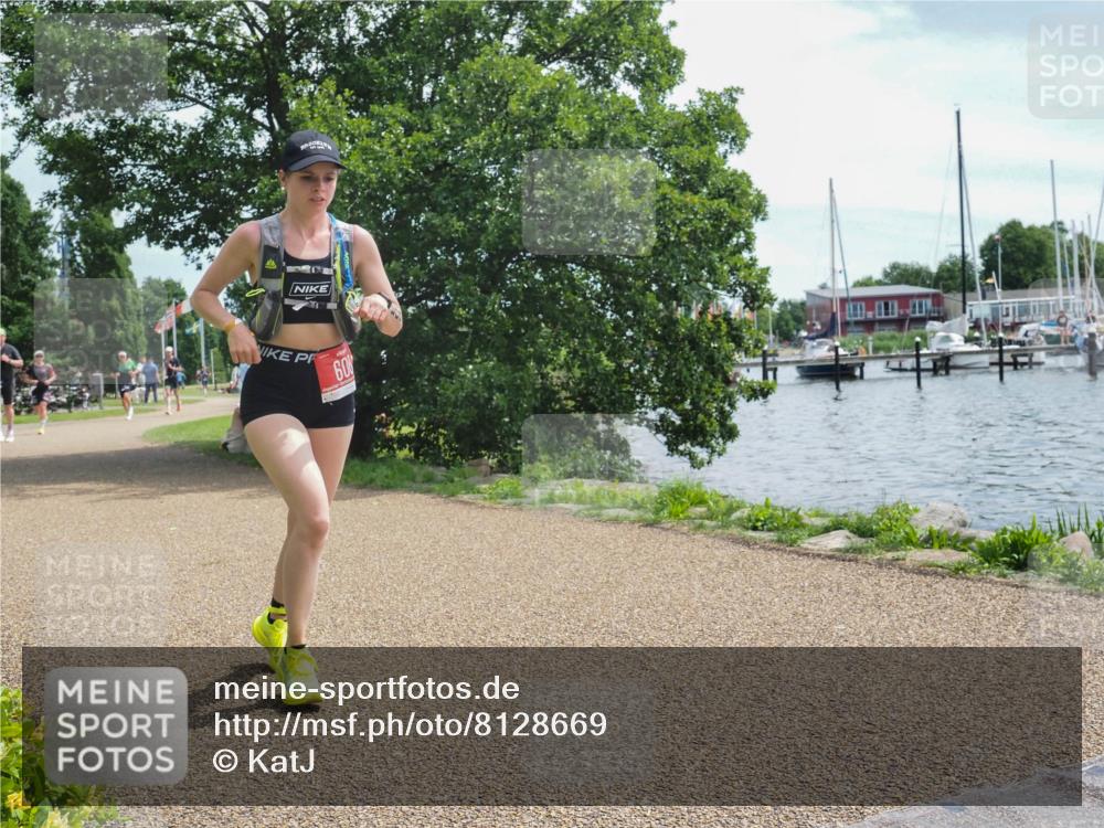 22.06.2025 - Viking Triathlon KatJ http://msf.ph/oto/8128669 22.06.2025 13:15:03 Laufen 608 meine-sportfotos.de