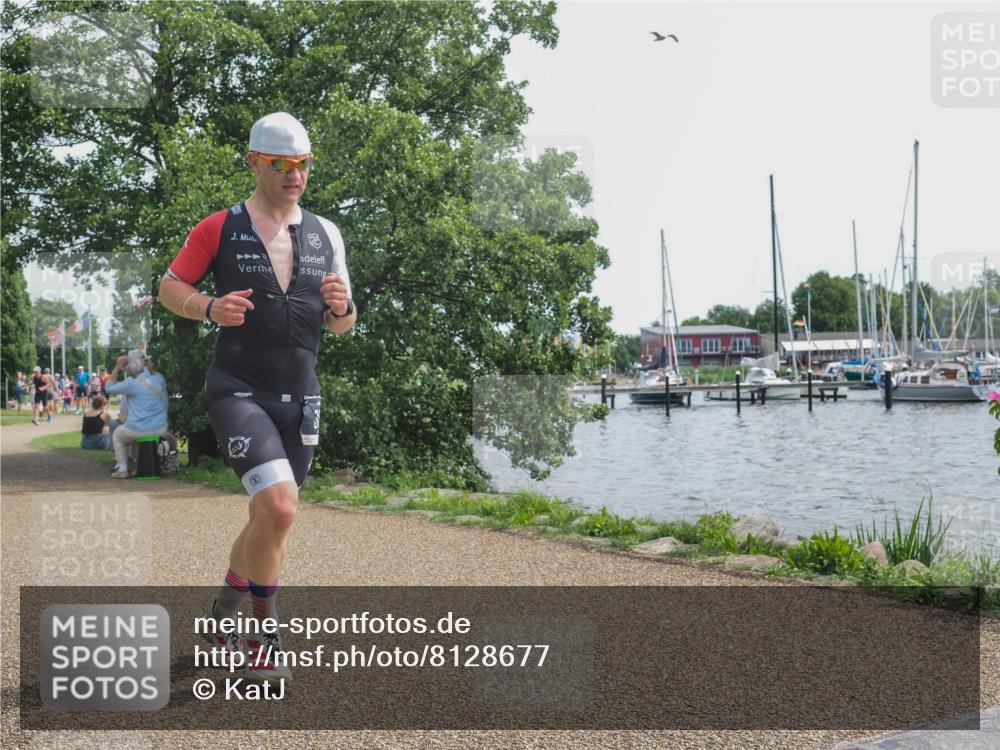 22.06.2025 - Viking Triathlon KatJ http://msf.ph/oto/8128677 22.06.2025 13:53:47 Laufen 385 meine-sportfotos.de
