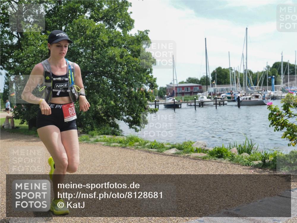 22.06.2025 - Viking Triathlon KatJ http://msf.ph/oto/8128681 22.06.2025 13:15:03 Laufen 608 meine-sportfotos.de