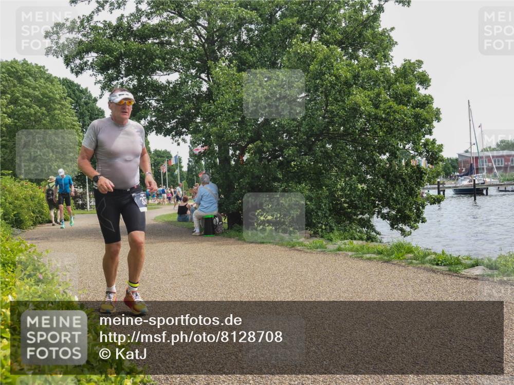 22.06.2025 - Viking Triathlon KatJ http://msf.ph/oto/8128708 22.06.2025 13:54:06 Laufen 333 meine-sportfotos.de