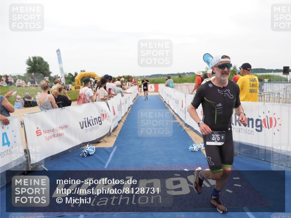 22.06.2025 - Viking Triathlon MichiJ http://msf.ph/oto/8128731 22.06.2025 15:27:10 Ziel 370, 375 meine-sportfotos.de