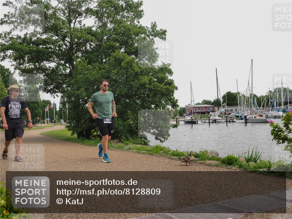 22.06.2025 - Viking Triathlon KatJ http://msf.ph/oto/8128809 22.06.2025 15:38:44 Laufen 305 meine-sportfotos.de