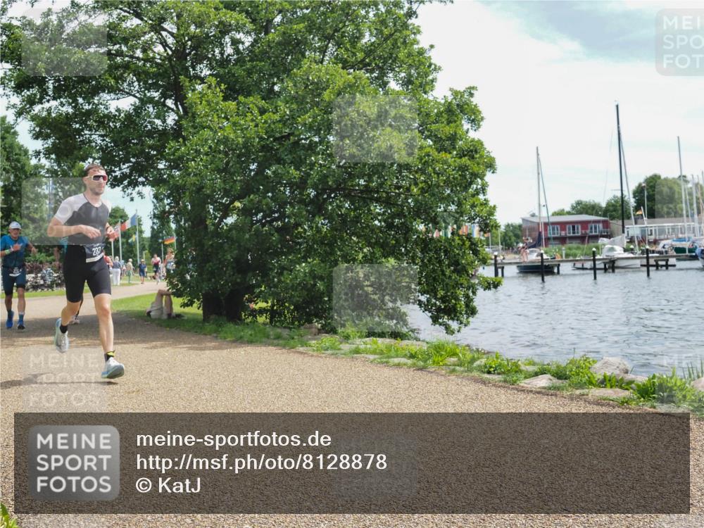 22.06.2025 - Viking Triathlon KatJ http://msf.ph/oto/8128878 22.06.2025 13:15:28 Laufen 226, 233, 451 meine-sportfotos.de