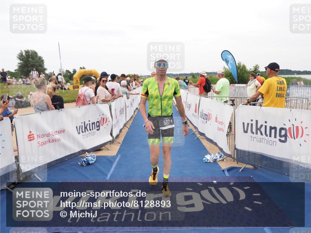 22.06.2025 - Viking Triathlon MichiJ http://msf.ph/oto/8128893 22.06.2025 15:27:20 Ziel 110, 383, 507 meine-sportfotos.de