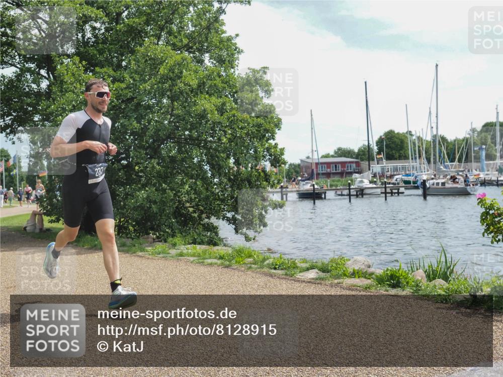 22.06.2025 - Viking Triathlon KatJ http://msf.ph/oto/8128915 22.06.2025 13:15:29 Laufen 226, 233, 451 meine-sportfotos.de