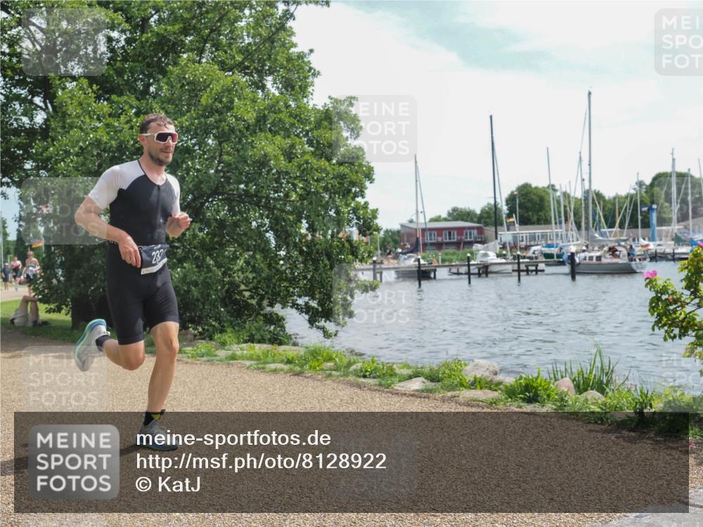 22.06.2025 - Viking Triathlon KatJ http://msf.ph/oto/8128922 22.06.2025 13:15:29 Laufen 226, 233, 451 meine-sportfotos.de