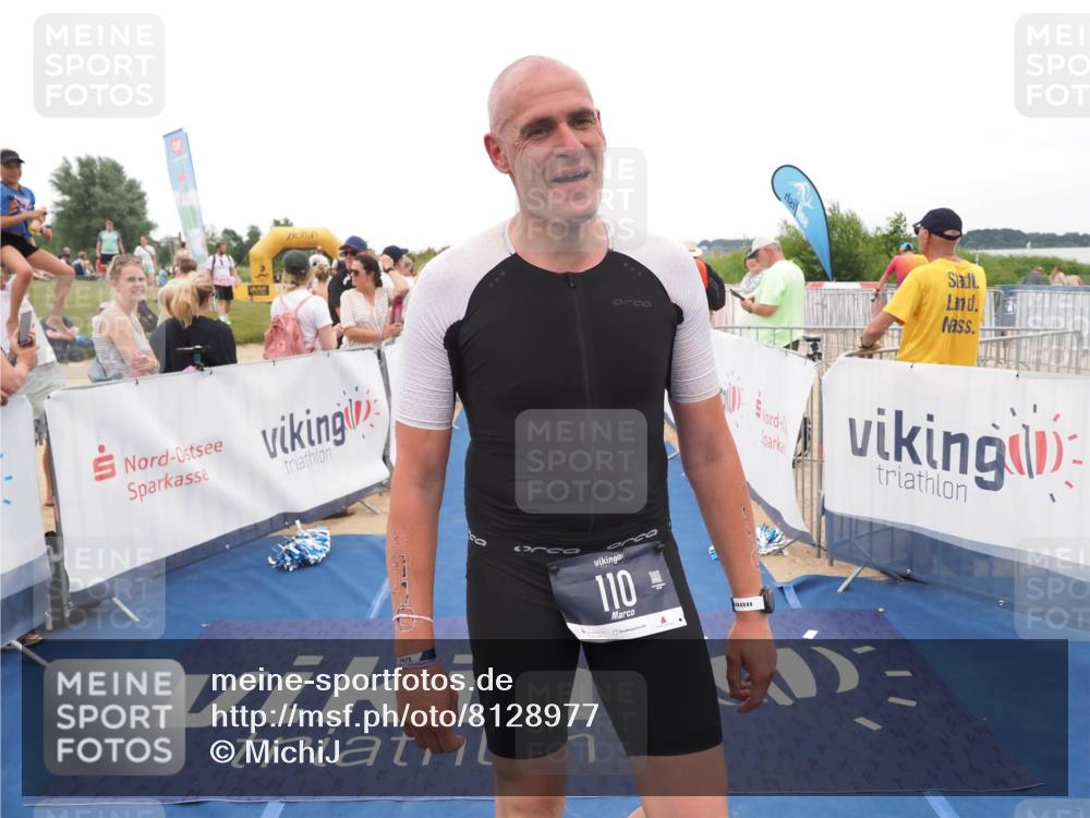 22.06.2025 - Viking Triathlon MichiJ http://msf.ph/oto/8128977 22.06.2025 15:27:27 Ziel 110, 383, 487, 513 meine-sportfotos.de