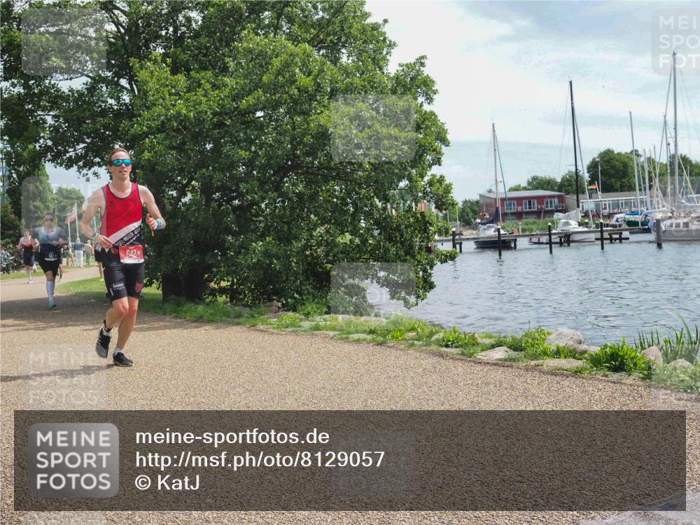 22.06.2025 - Viking Triathlon KatJ http://msf.ph/oto/8129057 22.06.2025 13:15:34 Laufen 226, 451, 551, 642 meine-sportfotos.de