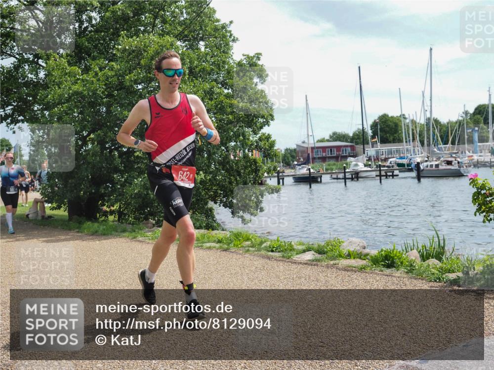 22.06.2025 - Viking Triathlon KatJ http://msf.ph/oto/8129094 22.06.2025 13:15:35 Laufen 551, 642 meine-sportfotos.de