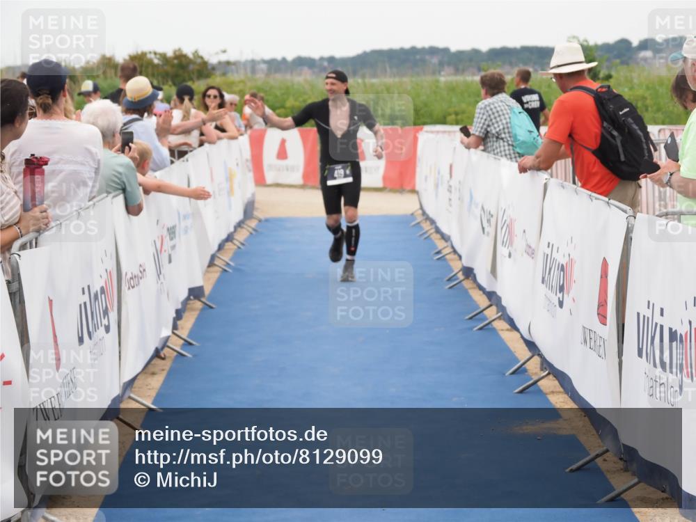 22.06.2025 - Viking Triathlon MichiJ http://msf.ph/oto/8129099 22.06.2025 15:27:43 Ziel 419 meine-sportfotos.de