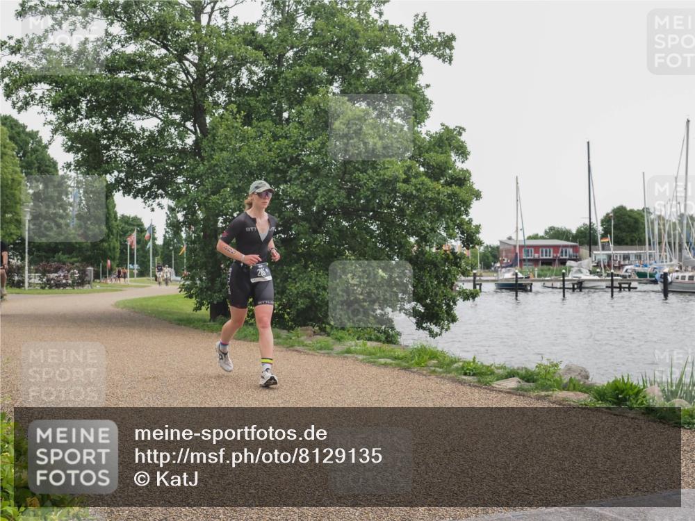 22.06.2025 - Viking Triathlon KatJ http://msf.ph/oto/8129135 22.06.2025 15:40:46 Laufen 285 meine-sportfotos.de