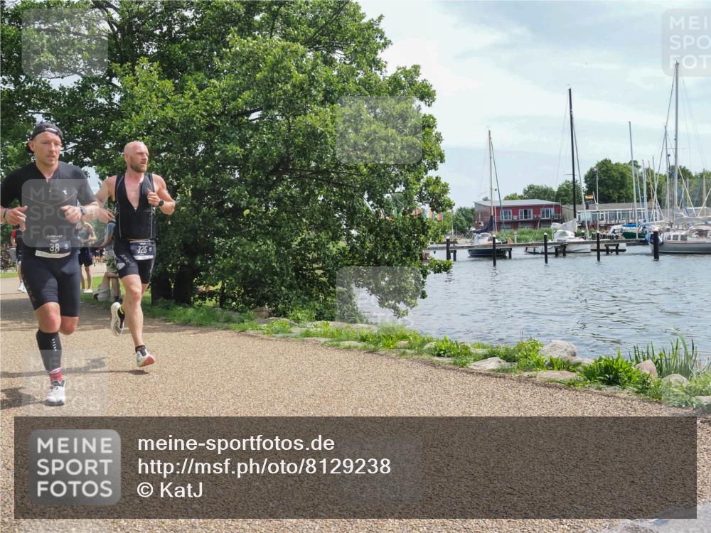22.06.2025 - Viking Triathlon KatJ http://msf.ph/oto/8129238 22.06.2025 13:15:51 Laufen 38, 325 meine-sportfotos.de
