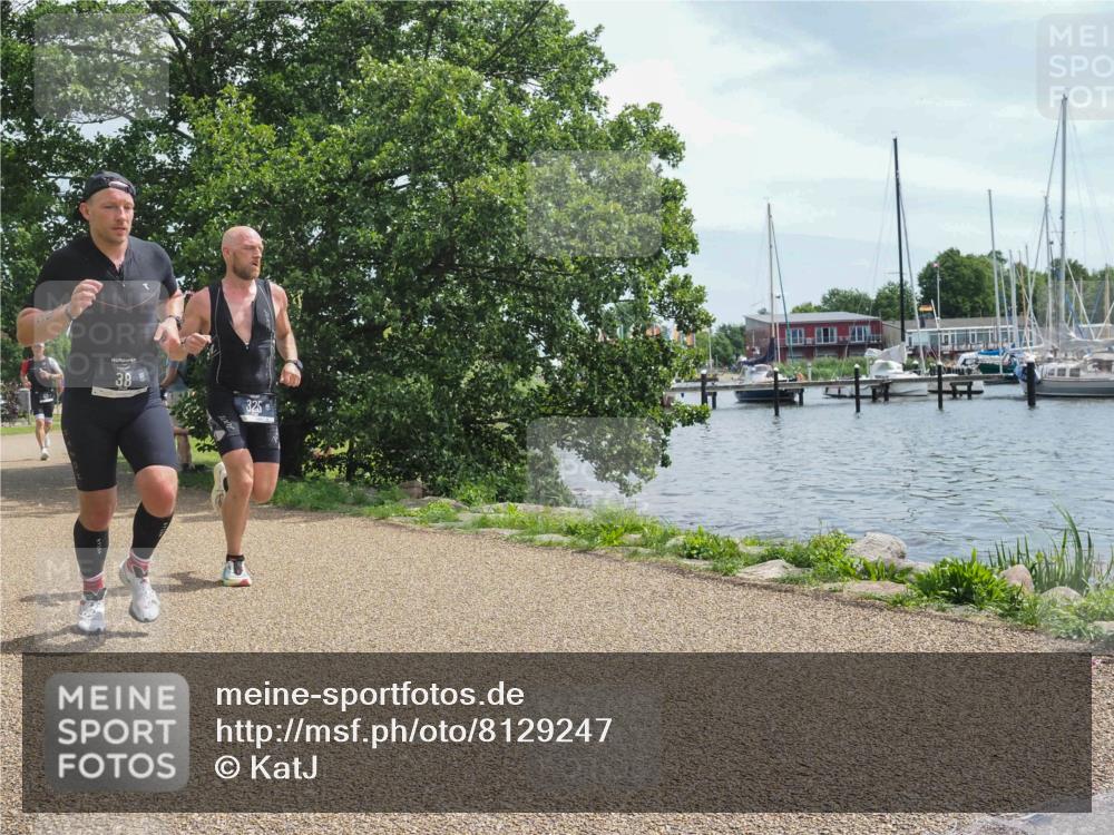 22.06.2025 - Viking Triathlon KatJ http://msf.ph/oto/8129247 22.06.2025 13:15:51 Laufen 38, 325 meine-sportfotos.de