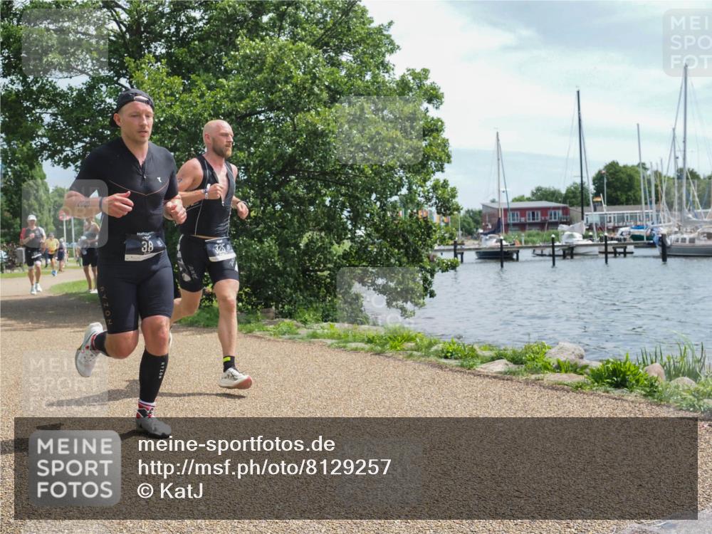 22.06.2025 - Viking Triathlon KatJ http://msf.ph/oto/8129257 22.06.2025 13:15:51 Laufen 38, 325 meine-sportfotos.de