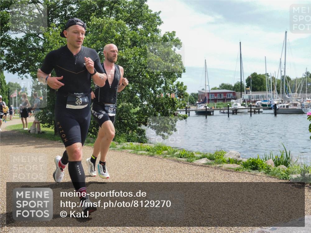 22.06.2025 - Viking Triathlon KatJ http://msf.ph/oto/8129270 22.06.2025 13:15:51 Laufen 38, 325 meine-sportfotos.de