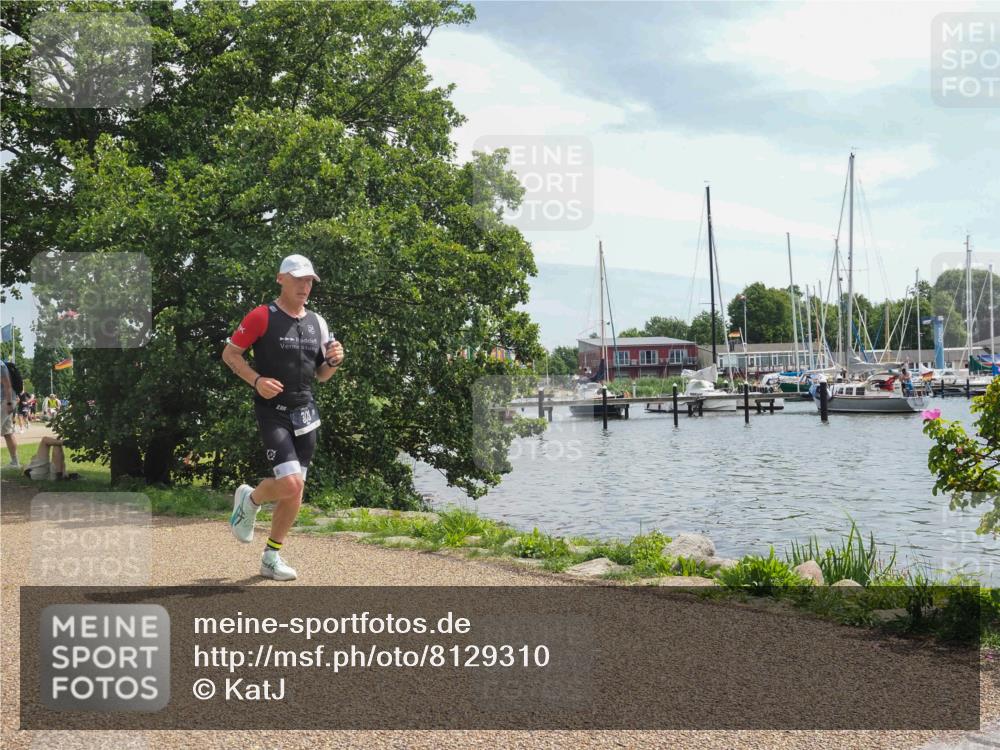 22.06.2025 - Viking Triathlon KatJ http://msf.ph/oto/8129310 22.06.2025 13:15:56 Laufen 300 meine-sportfotos.de