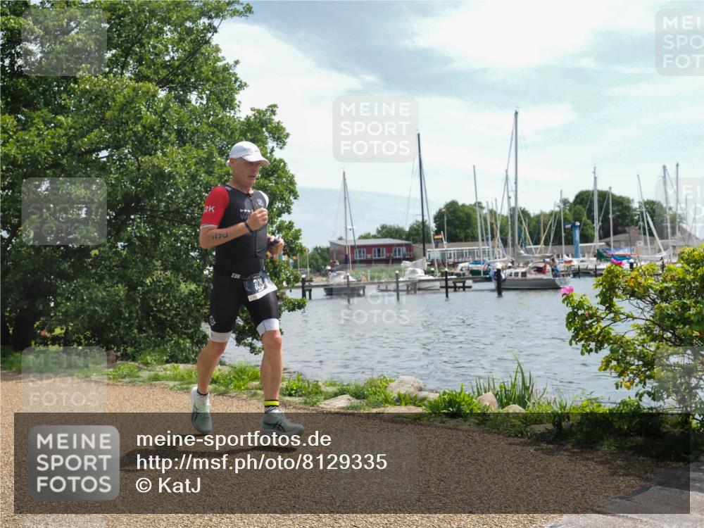 22.06.2025 - Viking Triathlon KatJ http://msf.ph/oto/8129335 22.06.2025 13:15:56 Laufen 300 meine-sportfotos.de