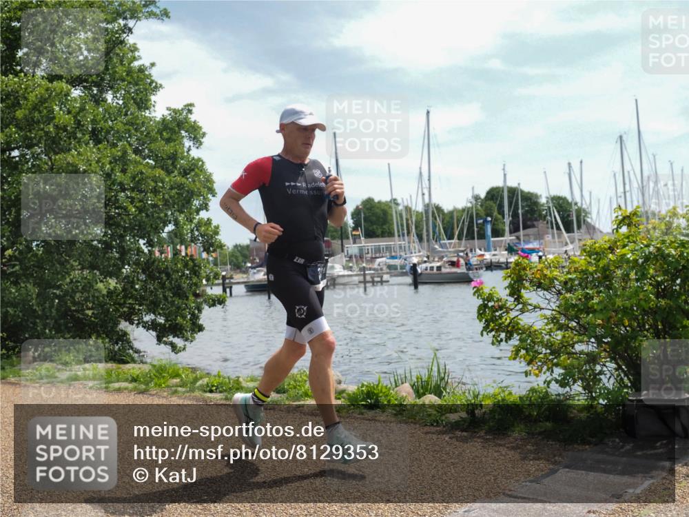 22.06.2025 - Viking Triathlon KatJ http://msf.ph/oto/8129353 22.06.2025 13:15:57 Laufen 300 meine-sportfotos.de