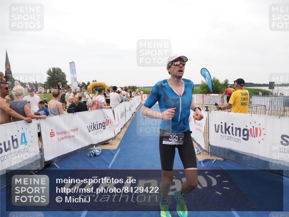 22.06.2025 - Viking Triathlon MichiJ http://msf.ph/oto/8129422 22.06.2025 15:28:31 Ziel 157, 350 meine-sportfotos.de
