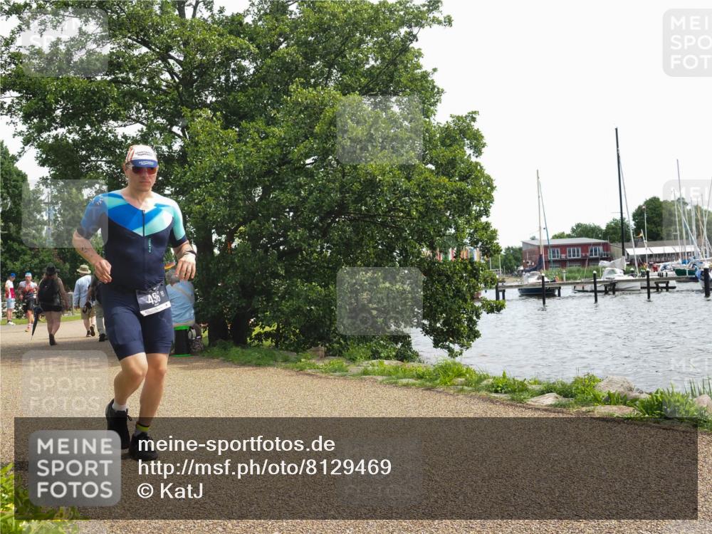 22.06.2025 - Viking Triathlon KatJ http://msf.ph/oto/8129469 22.06.2025 13:57:10 Laufen 496 meine-sportfotos.de