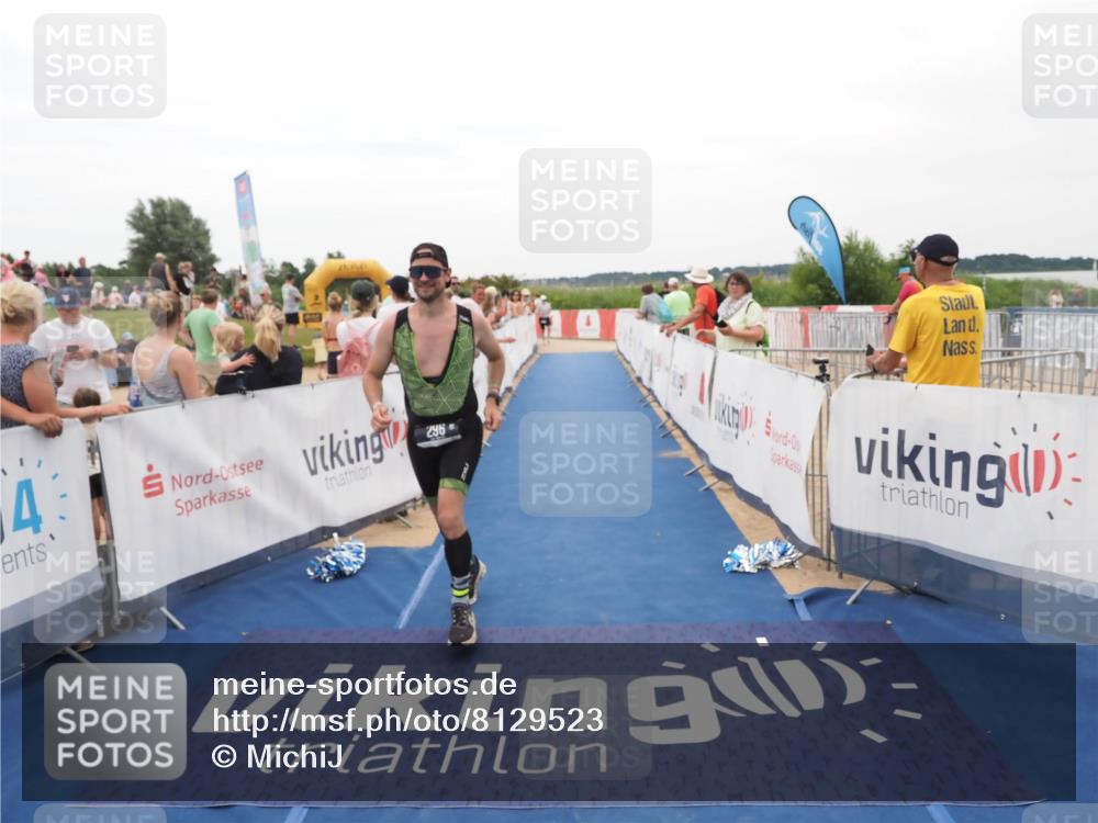 22.06.2025 - Viking Triathlon MichiJ http://msf.ph/oto/8129523 22.06.2025 15:28:50 Ziel 47, 296 meine-sportfotos.de