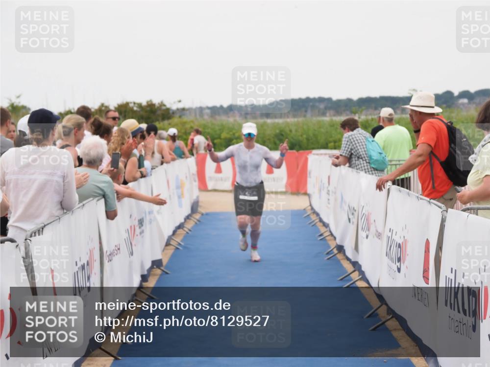 22.06.2025 - Viking Triathlon MichiJ http://msf.ph/oto/8129527 22.06.2025 15:28:54 Ziel 47, 296 meine-sportfotos.de