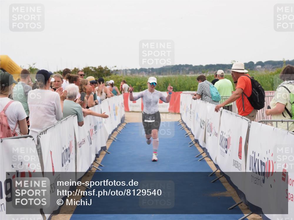 22.06.2025 - Viking Triathlon MichiJ http://msf.ph/oto/8129540 22.06.2025 15:28:54 Ziel 47, 296 meine-sportfotos.de