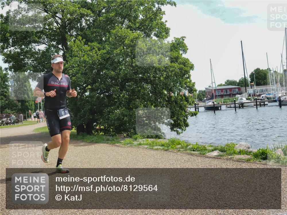 22.06.2025 - Viking Triathlon KatJ http://msf.ph/oto/8129564 22.06.2025 13:16:23 Laufen 80, 177 meine-sportfotos.de