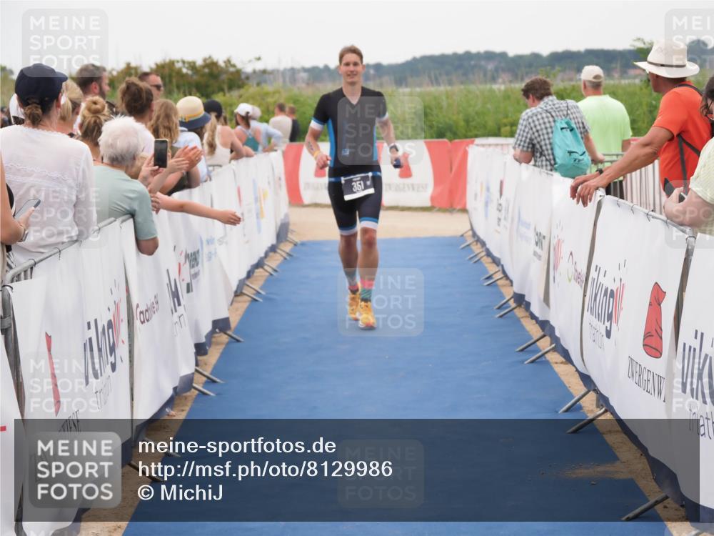 22.06.2025 - Viking Triathlon MichiJ http://msf.ph/oto/8129986 22.06.2025 15:29:50 Ziel 351 meine-sportfotos.de