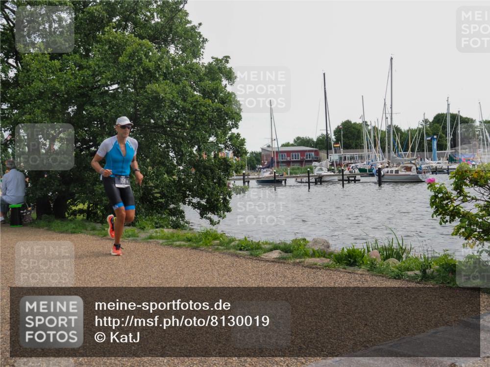 22.06.2025 - Viking Triathlon KatJ http://msf.ph/oto/8130019 22.06.2025 13:59:55 Laufen 158 meine-sportfotos.de