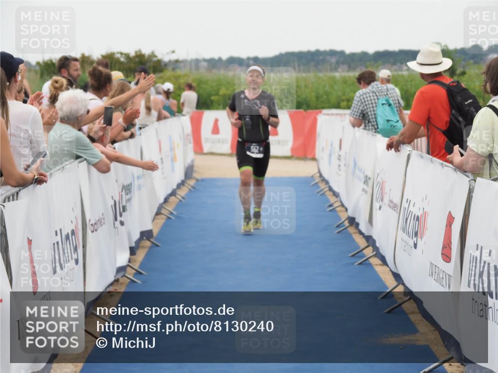 22.06.2025 - Viking Triathlon MichiJ http://msf.ph/oto/8130240 22.06.2025 15:30:22 Ziel 552 meine-sportfotos.de