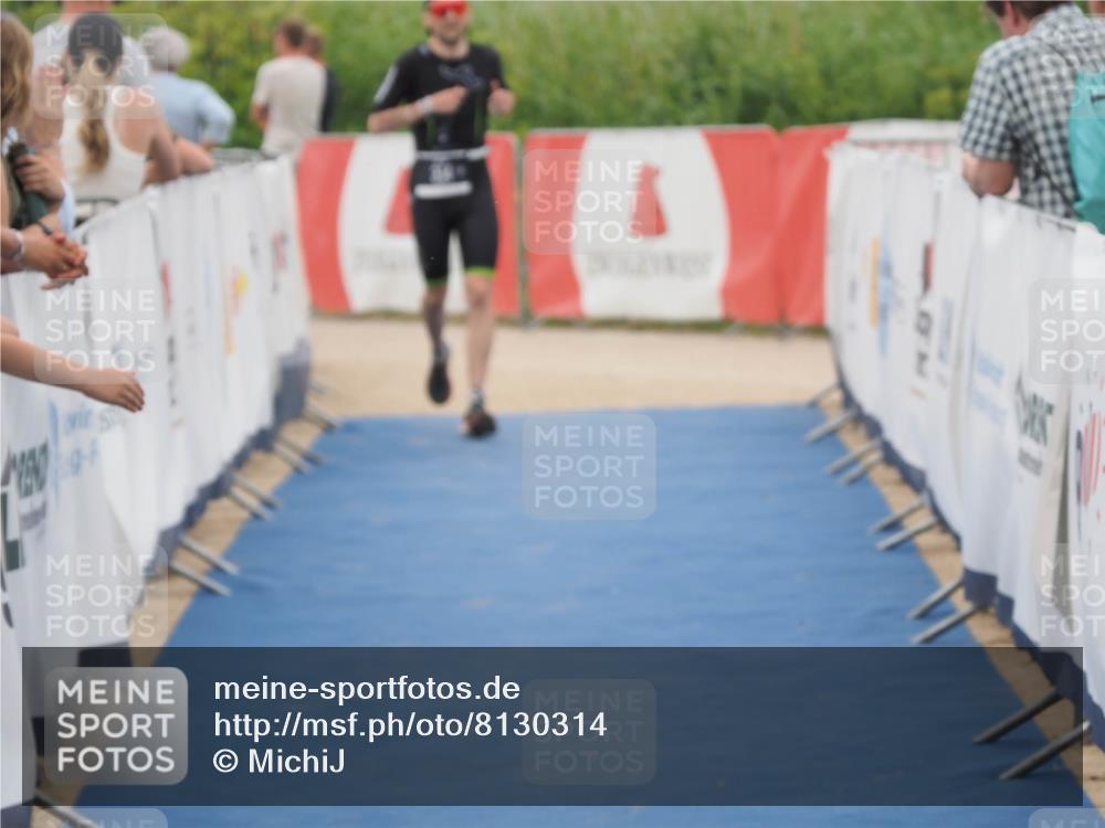 22.06.2025 - Viking Triathlon MichiJ http://msf.ph/oto/8130314 22.06.2025 15:30:28 Ziel 314, 552 meine-sportfotos.de