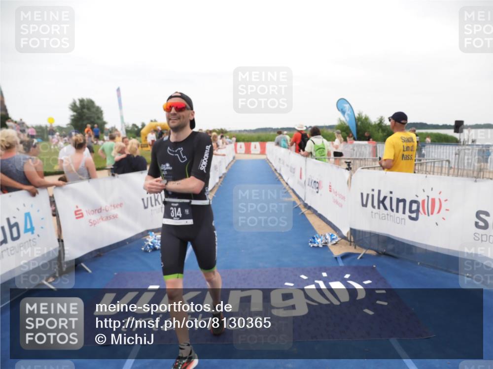 22.06.2025 - Viking Triathlon MichiJ http://msf.ph/oto/8130365 22.06.2025 15:30:35 Ziel 314 meine-sportfotos.de