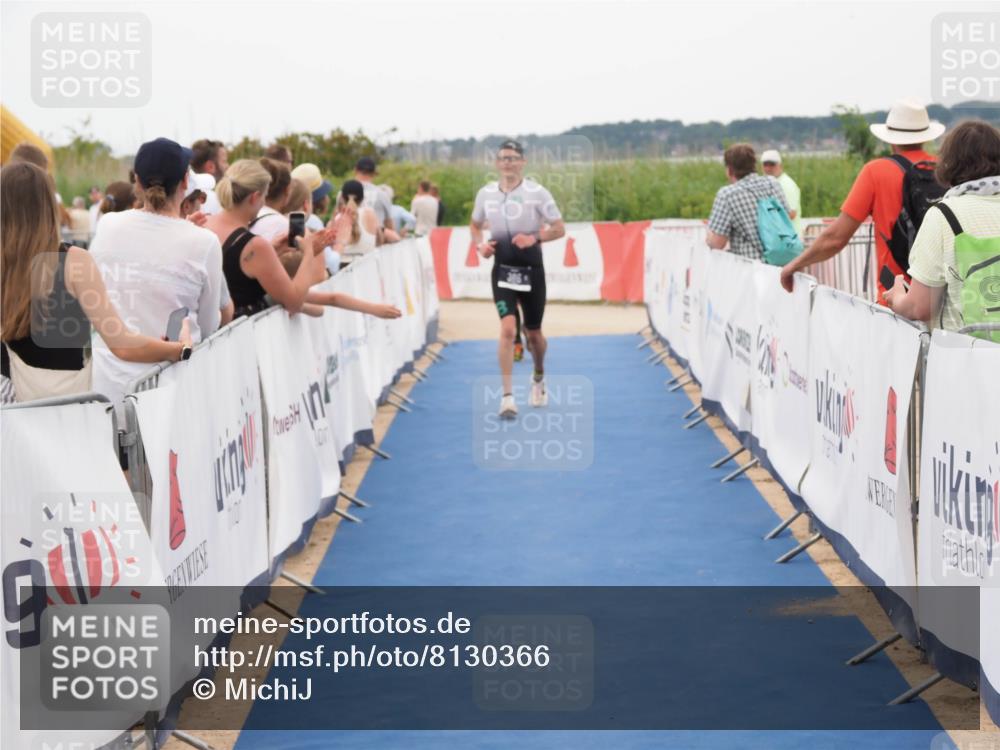 22.06.2025 - Viking Triathlon MichiJ http://msf.ph/oto/8130366 22.06.2025 15:30:42 Ziel 50, 386 meine-sportfotos.de