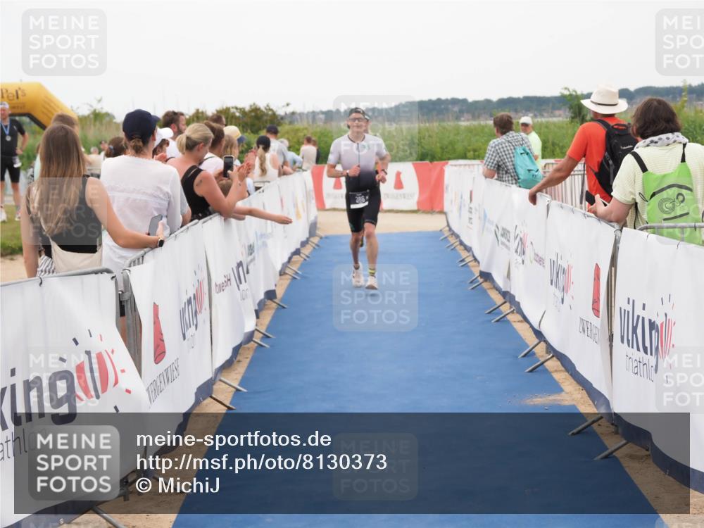 22.06.2025 - Viking Triathlon MichiJ http://msf.ph/oto/8130373 22.06.2025 15:30:43 Ziel 50, 386 meine-sportfotos.de