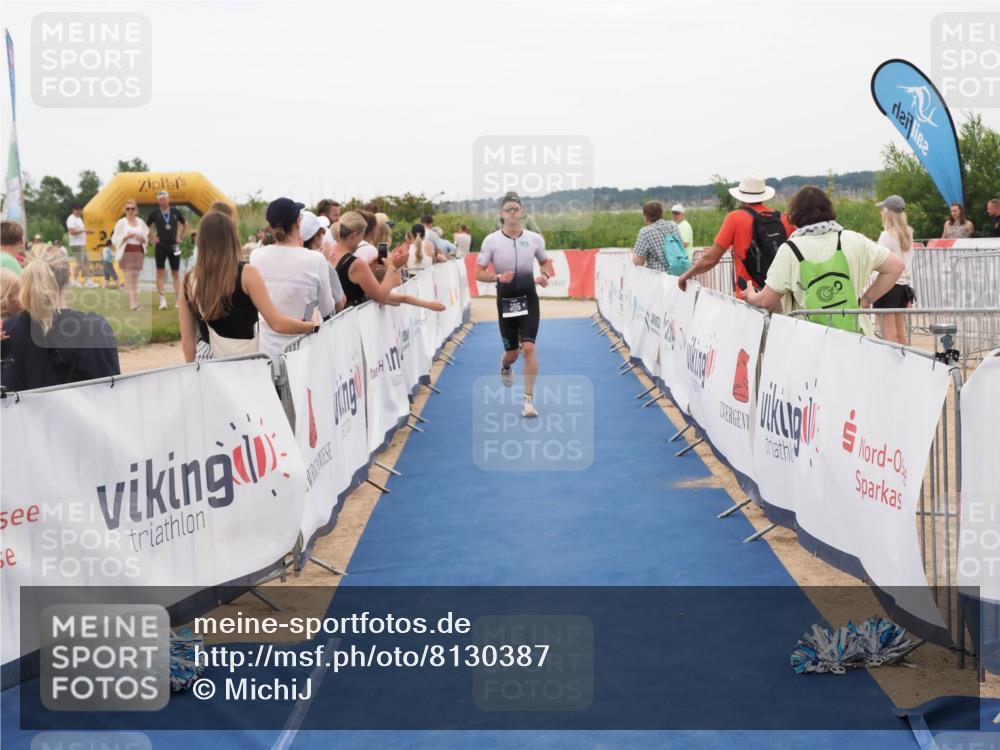 22.06.2025 - Viking Triathlon MichiJ http://msf.ph/oto/8130387 22.06.2025 15:30:43 Ziel 50, 386 meine-sportfotos.de